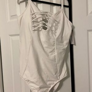 NWT white Swimsuits For All bathing suit